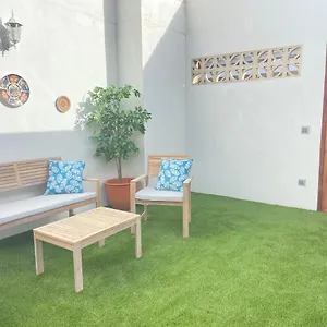 https://casita-estrella-con-entrada-independiente-y-patio.in-canary-islands.com