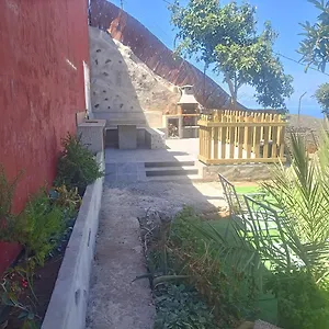 https://chalet-ruta-el-saucillo.in-canary-islands.com